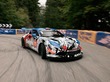 Debiut pierwszego Delphi Art Car